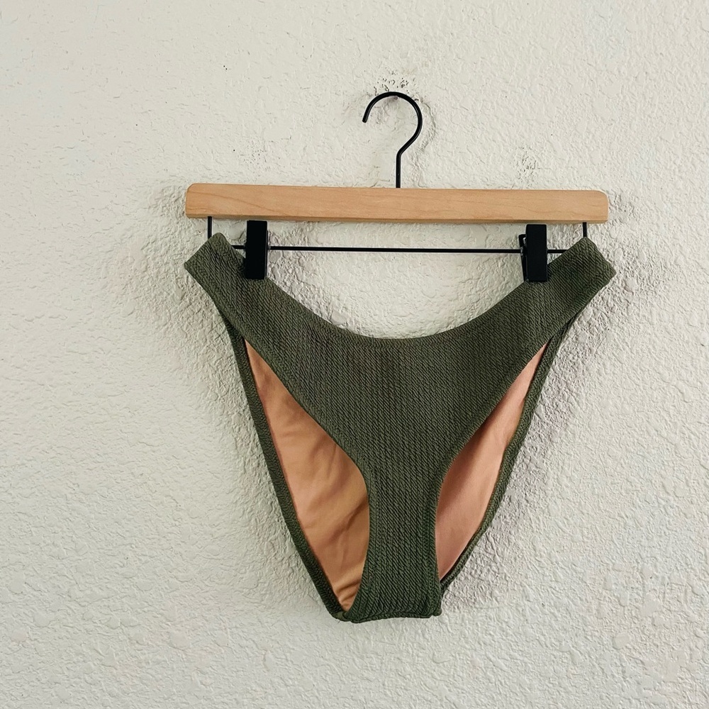 J. Crew Ribbed Green Bikini Bottoms NWT size medium